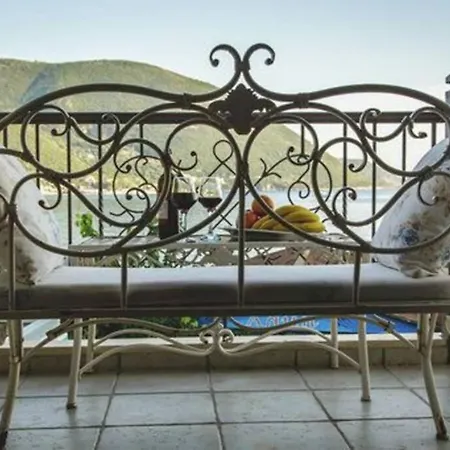 Sea Front Almi ואסיליקי