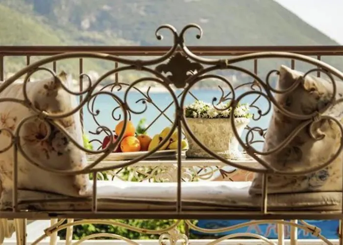 Ferienhaus Sea Front Almi Vasiliki