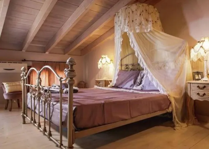 Sea Front Almi Ferienhaus *